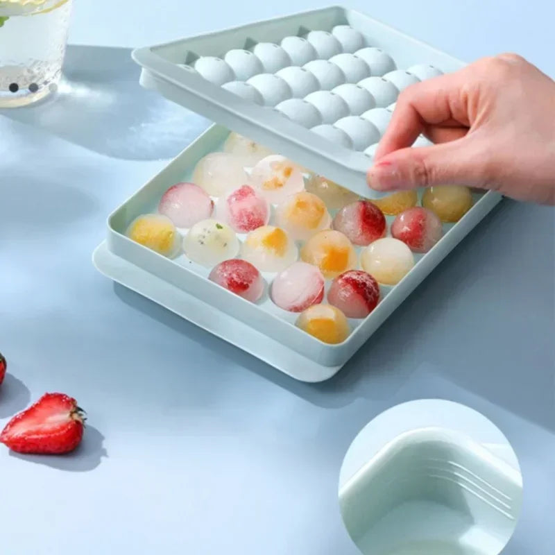 Frozen Whiskey & Popsicle Ice Cube Tray